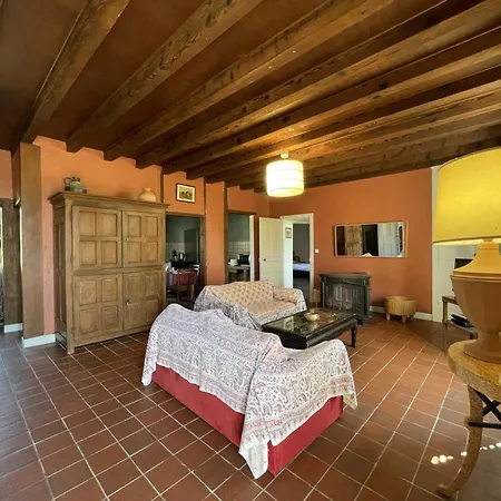 Grande Ferme Avec Piscine Privee Et Animaux Acceptes A Chappes - Fr-1-489-90 Landhaus