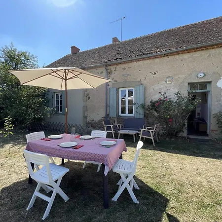 Grande Ferme Avec Piscine Privee Et Animaux Acceptes A Chappes - Fr-1-489-90 Chappes (Allier)